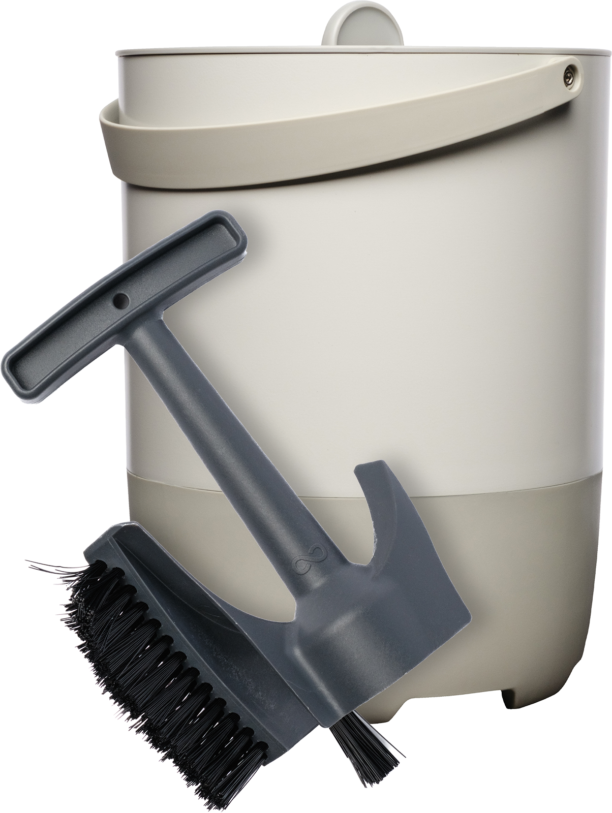 Balanced Bucket. Pre-cut Small Mix of whole veggies, corn cobs & husks, paper towels, fiborous plants. Smaller mix of jellies, sauces, dairy, bread, pork and lamb bones, hard pits. Larger mix of beans, meat, fruit, veggies, eggs, poultry, shellfish, and coffee grounds.